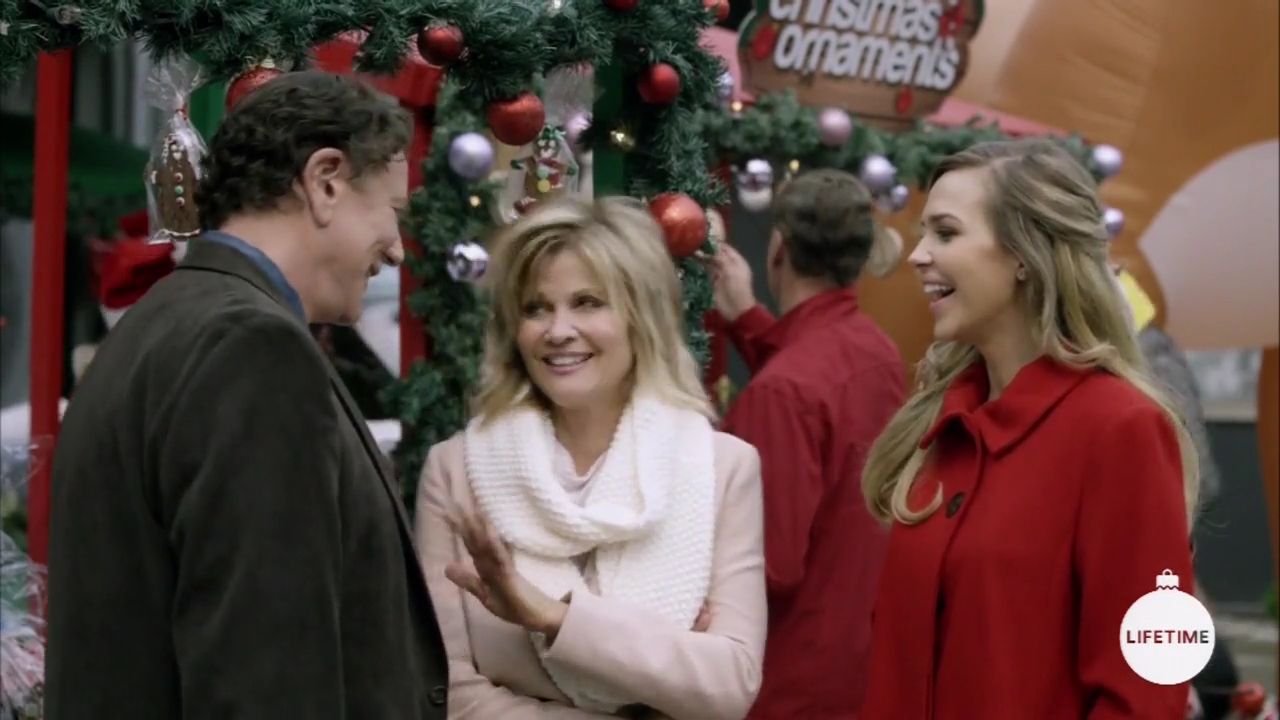 2017-FourChristmasandWedding-0290.jpg
