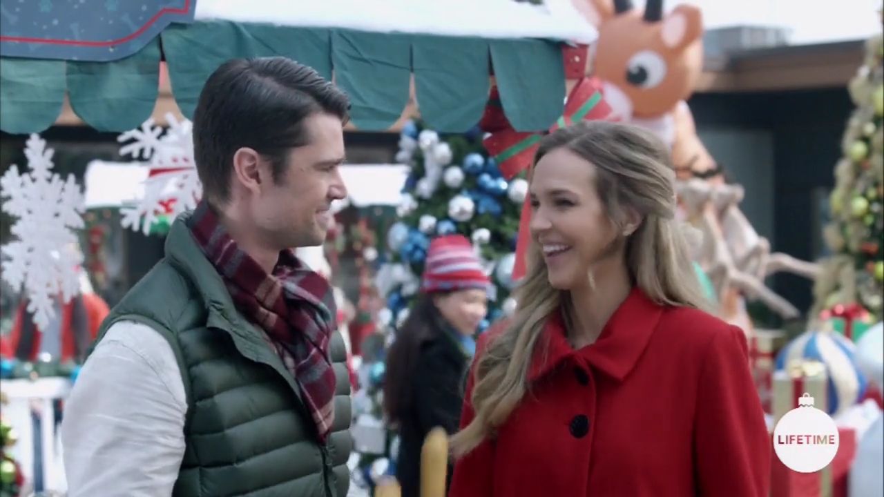 2017-FourChristmasandWedding-0366.jpg