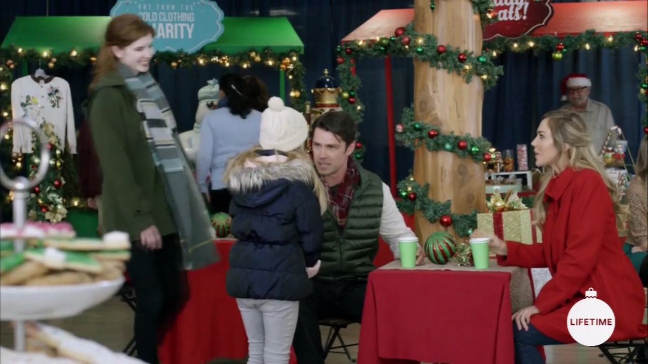 2017-FourChristmasandWedding-0454.jpg