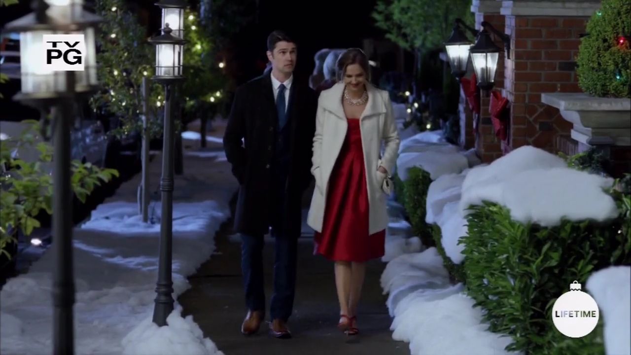 2017-FourChristmasandWedding-0625.jpg