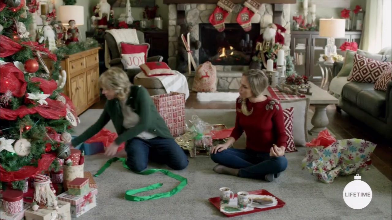 2017-FourChristmasandWedding-0724.jpg