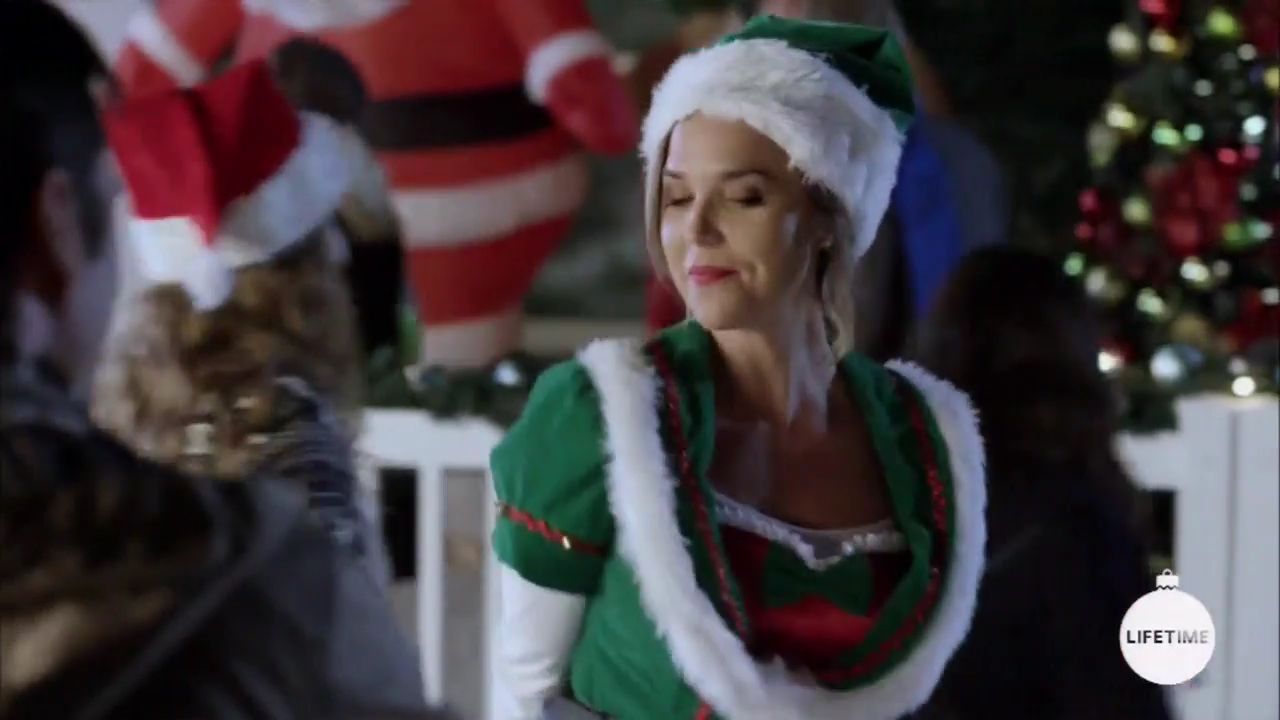 2017-FourChristmasandWedding-0838.jpg