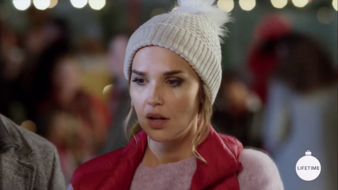 2017-FourChristmasandWedding-1194.jpg