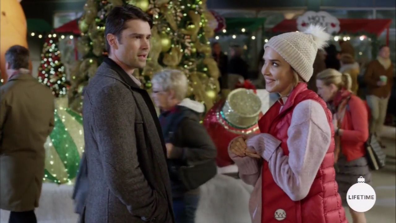 2017-FourChristmasandWedding-1203.jpg