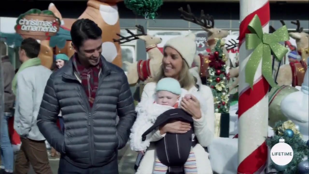 2017-FourChristmasandWedding-1528.jpg