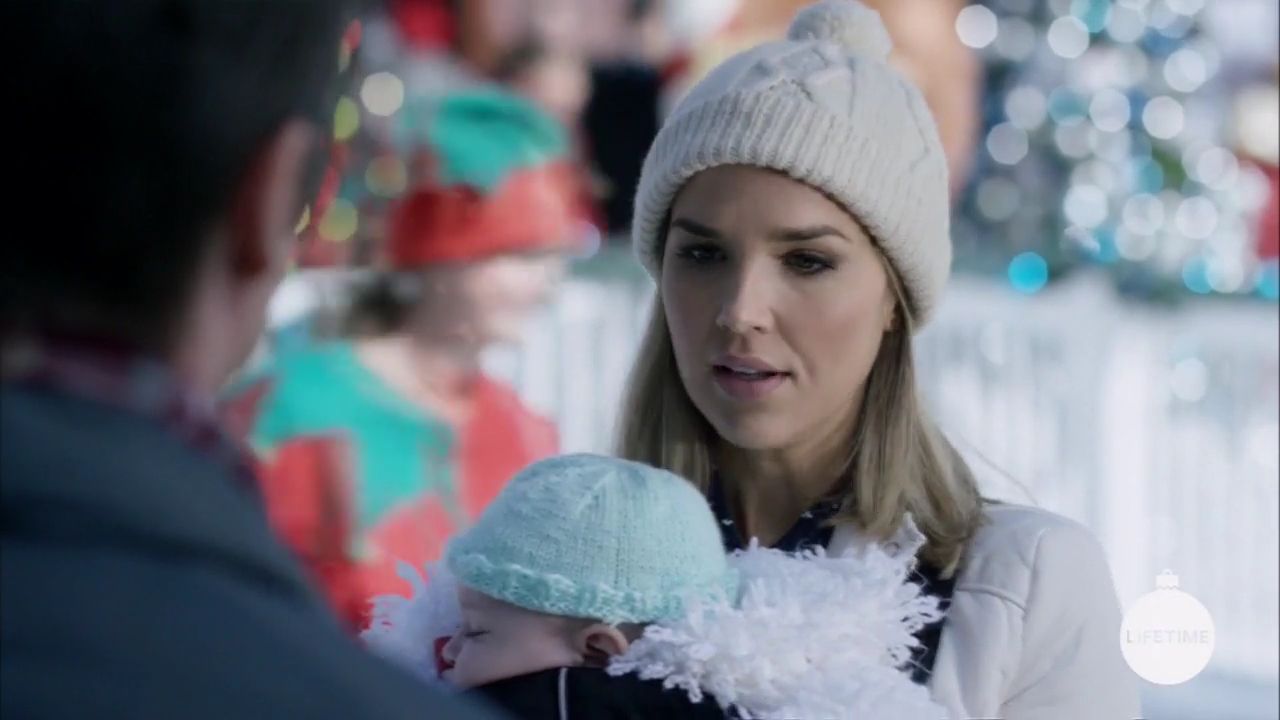 2017-FourChristmasandWedding-1545.jpg