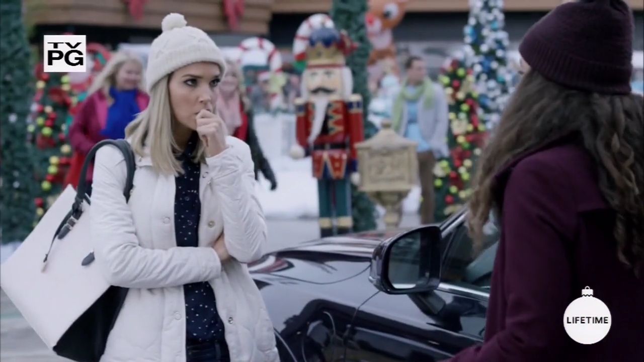 2017-FourChristmasandWedding-1569.jpg