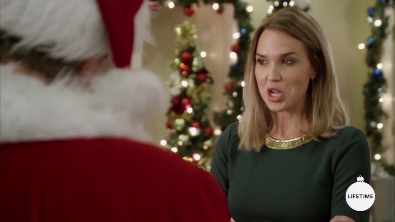 2017-FourChristmasandWedding-2162.jpg