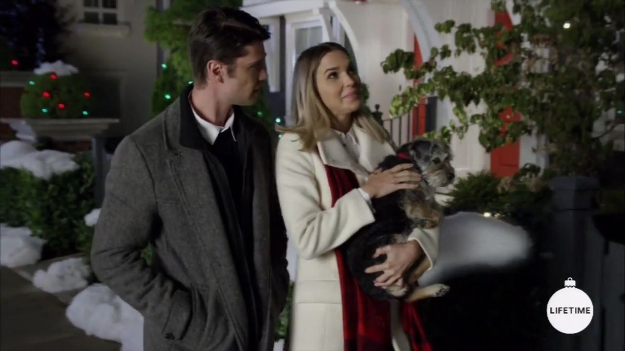 2017-FourChristmasandWedding-2231.jpg