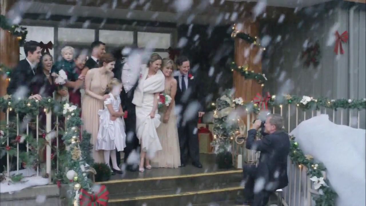 2017-FourChristmasandWedding-2343.jpg