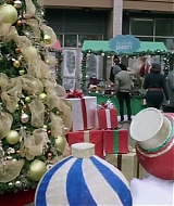 2017-FourChristmasandWedding-0257.jpg