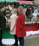 2017-FourChristmasandWedding-0275.jpg