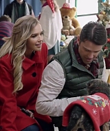 2017-FourChristmasandWedding-0390.jpg