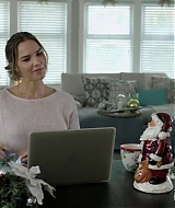 Filename=2017-FourChristmasandWedding-1701.jpg
Filesize=102KiB
Dimensions=1280x720
Date added=Sep 06, 2021 2017-FourChristmasandWedding-1701.jpg