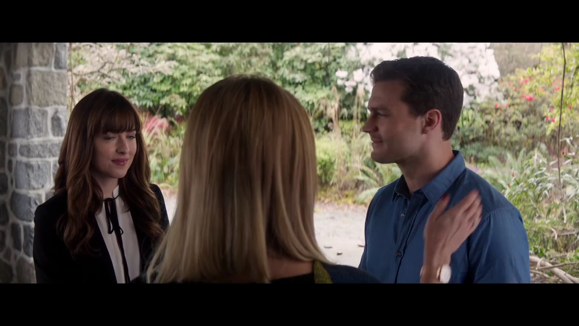 FiftyShadesTrailer1_075.jpg