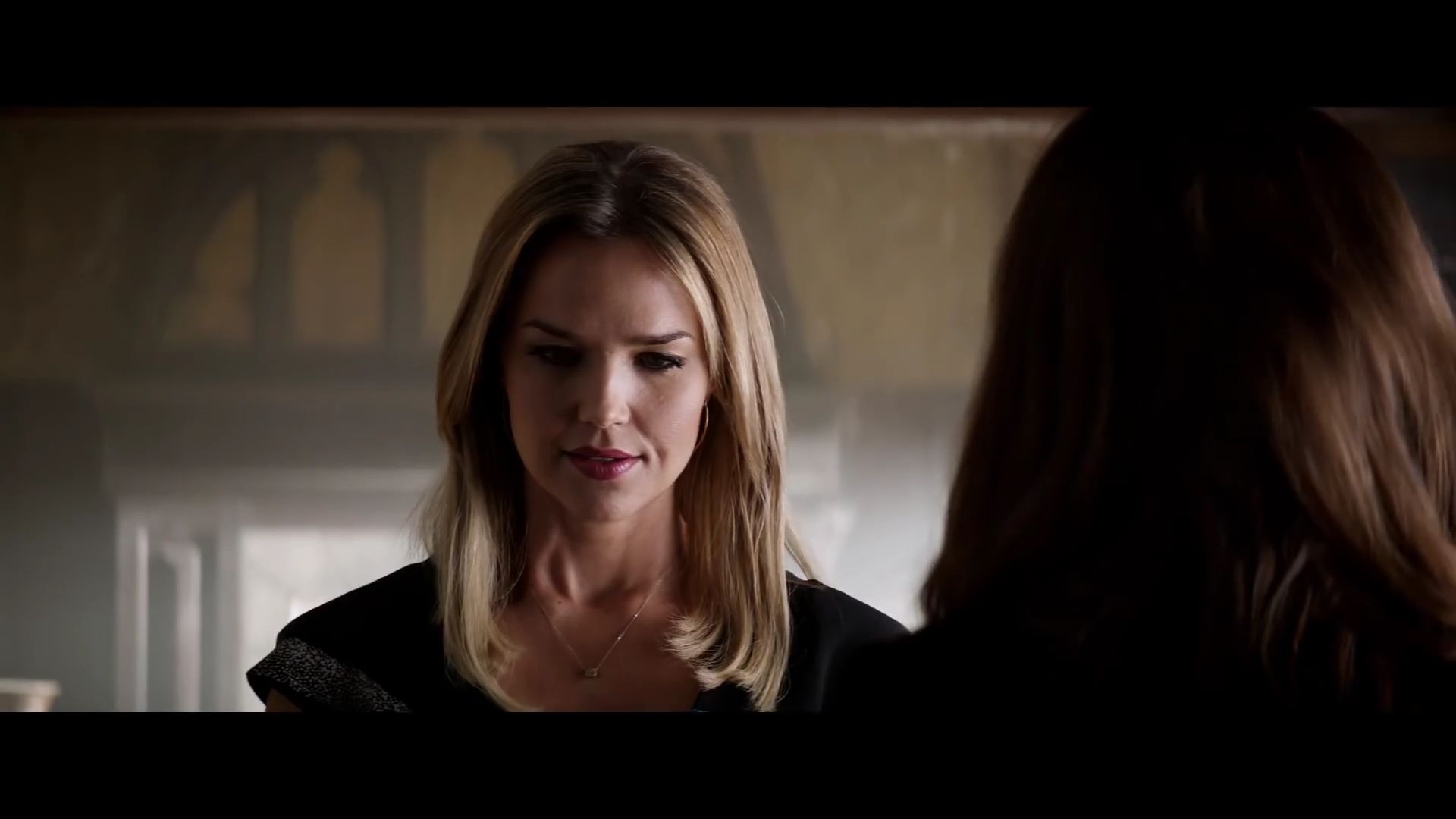 FiftyShadesTrailer1_158.jpg