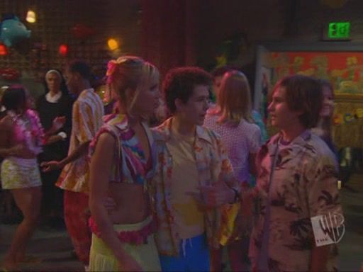 G4L-S05E08_193.jpg