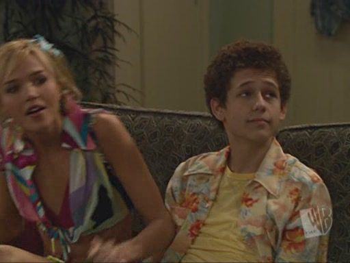 G4L-S05E08_223.jpg
