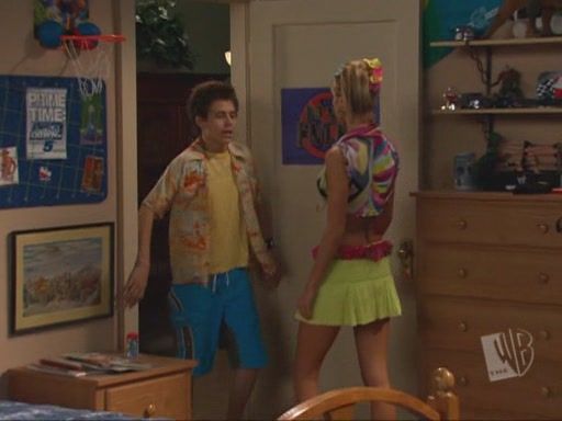 G4L-S05E08_375.jpg