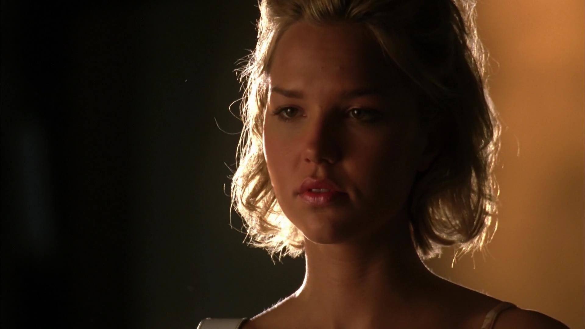 CSIMiami-S03E16_58.jpg