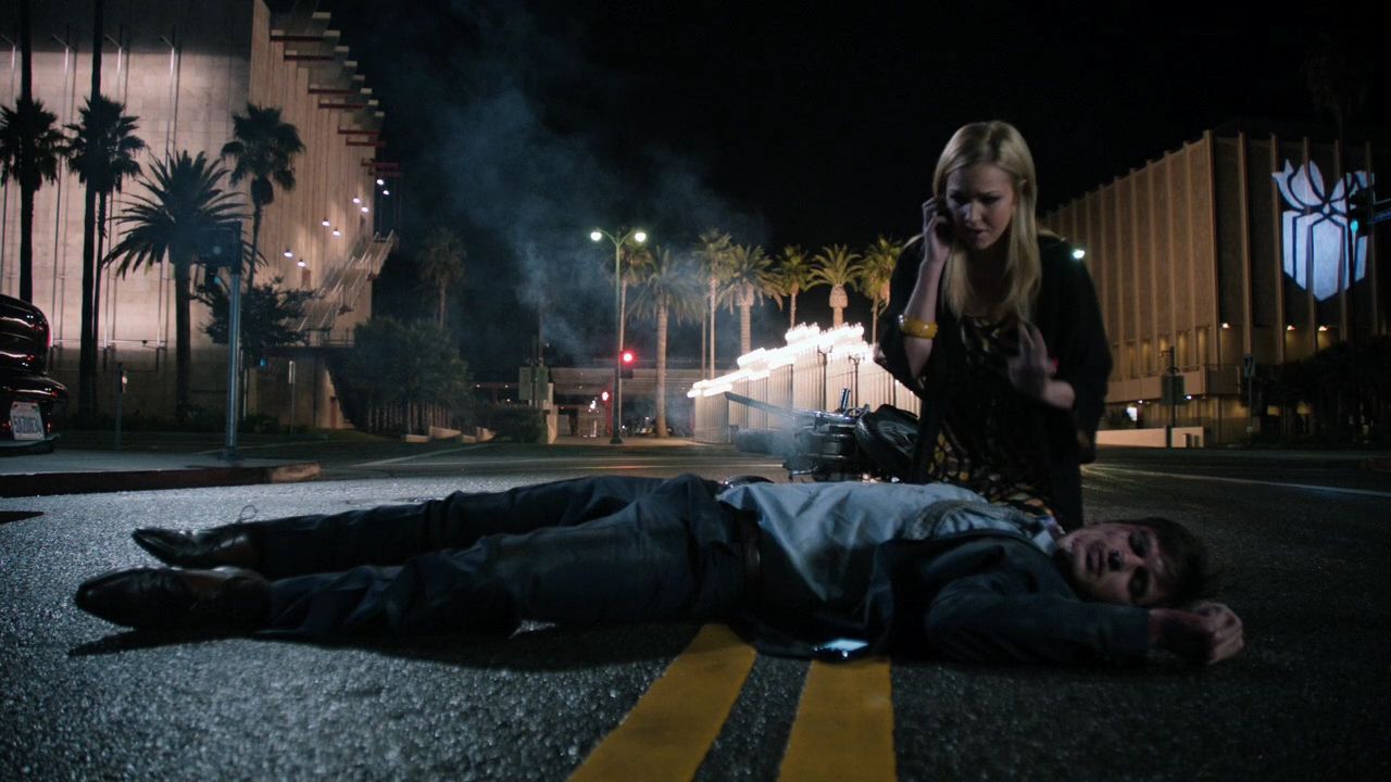 90210-S04E13-006.jpg