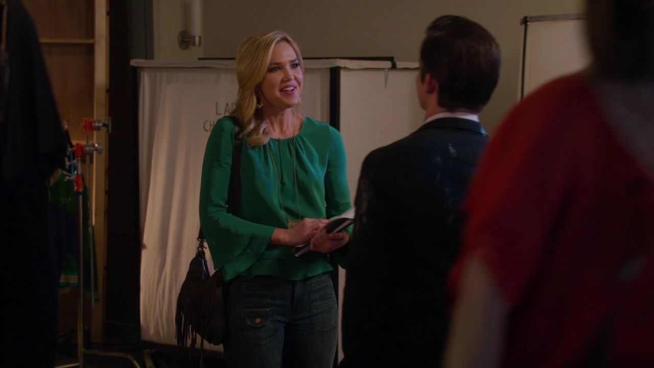 90210-S04E19-007.jpg