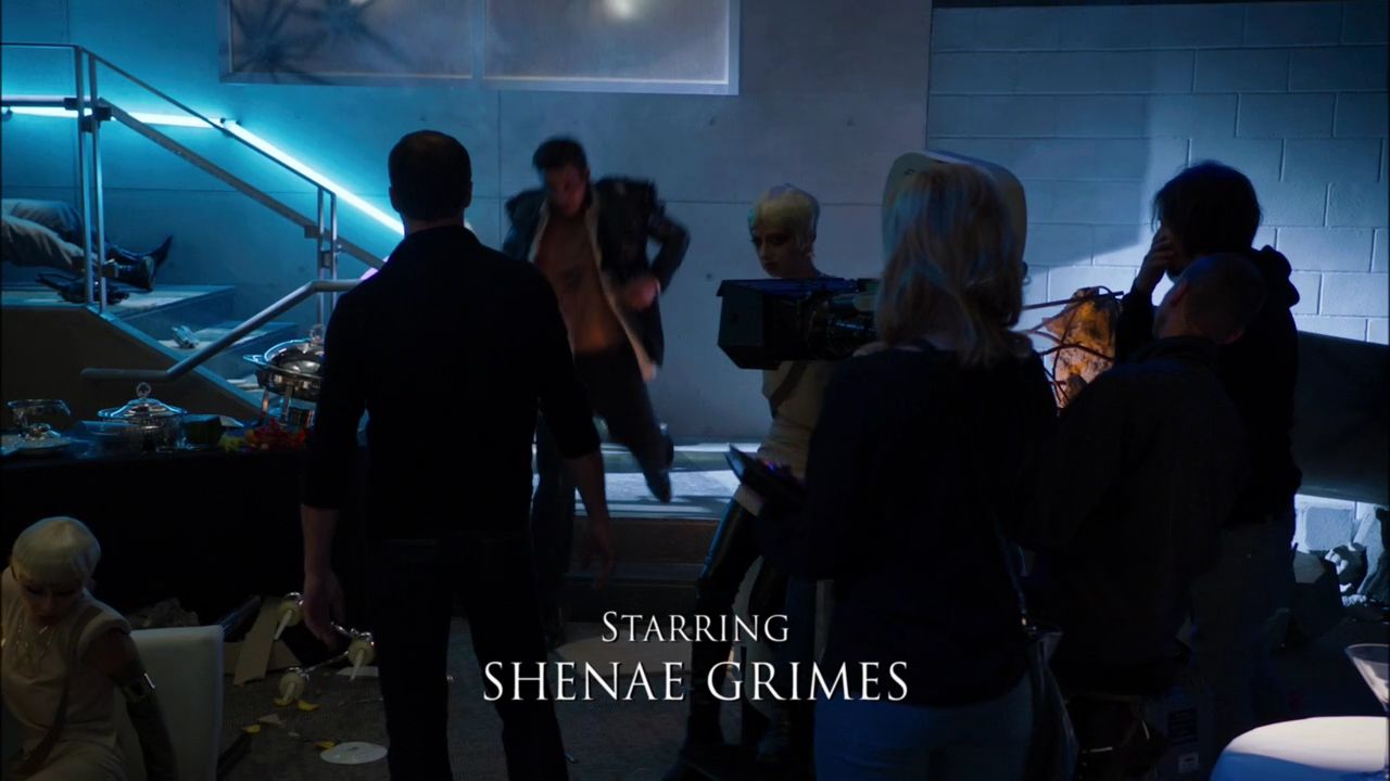 90210-S04E20-006.jpg