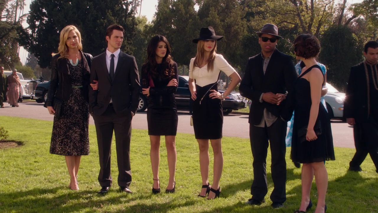90210-S04E20-052.jpg