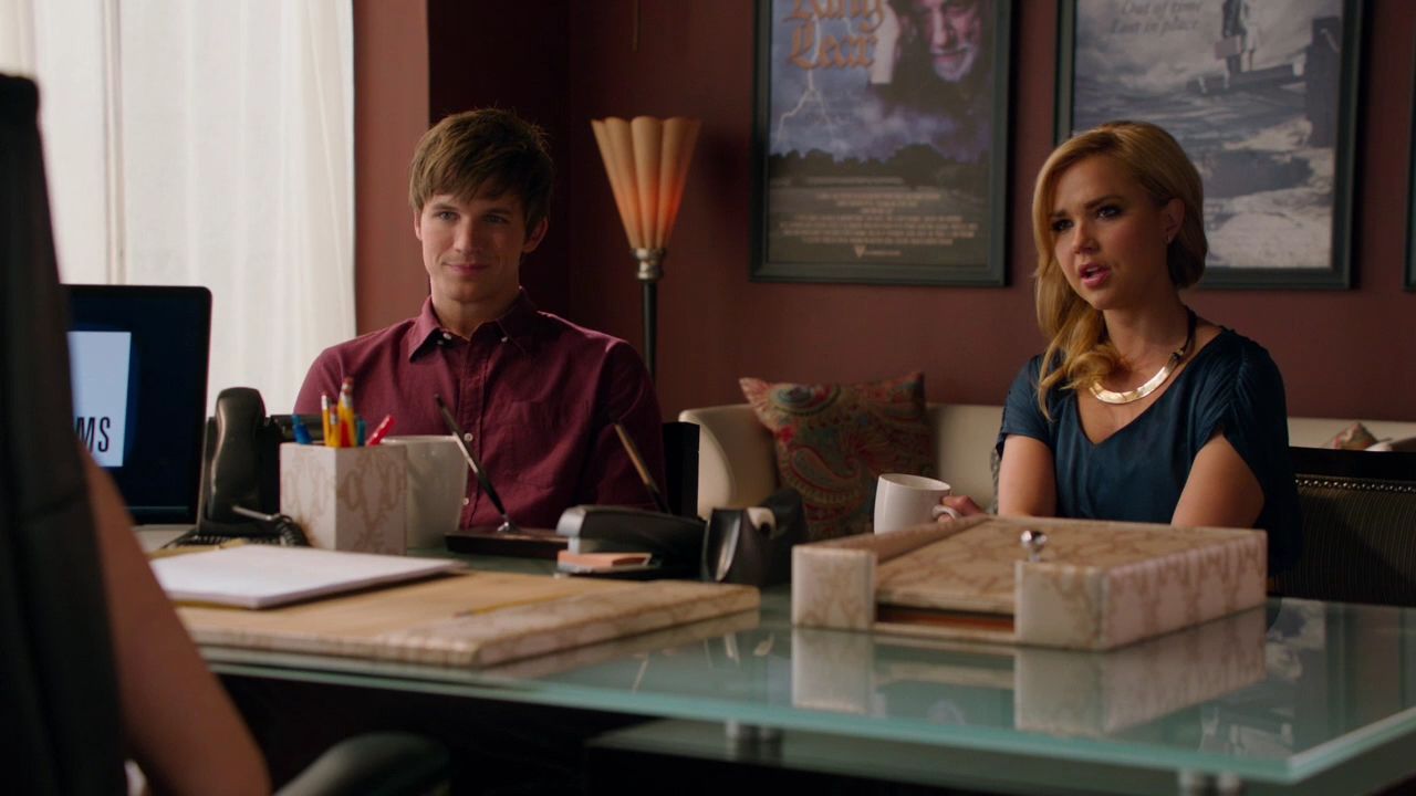 90210-S04E20-157.jpg