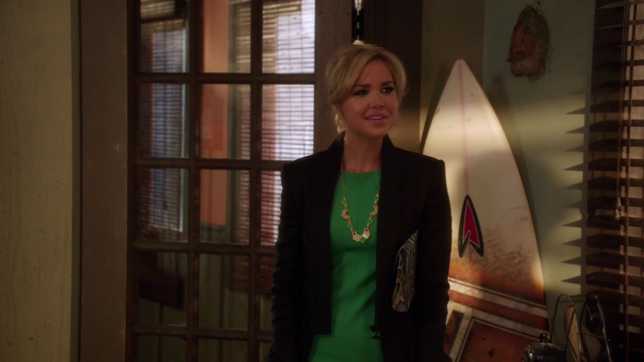 90210-S04E24-009.jpg