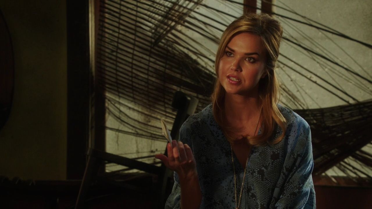 90210-S05E02-022.jpg