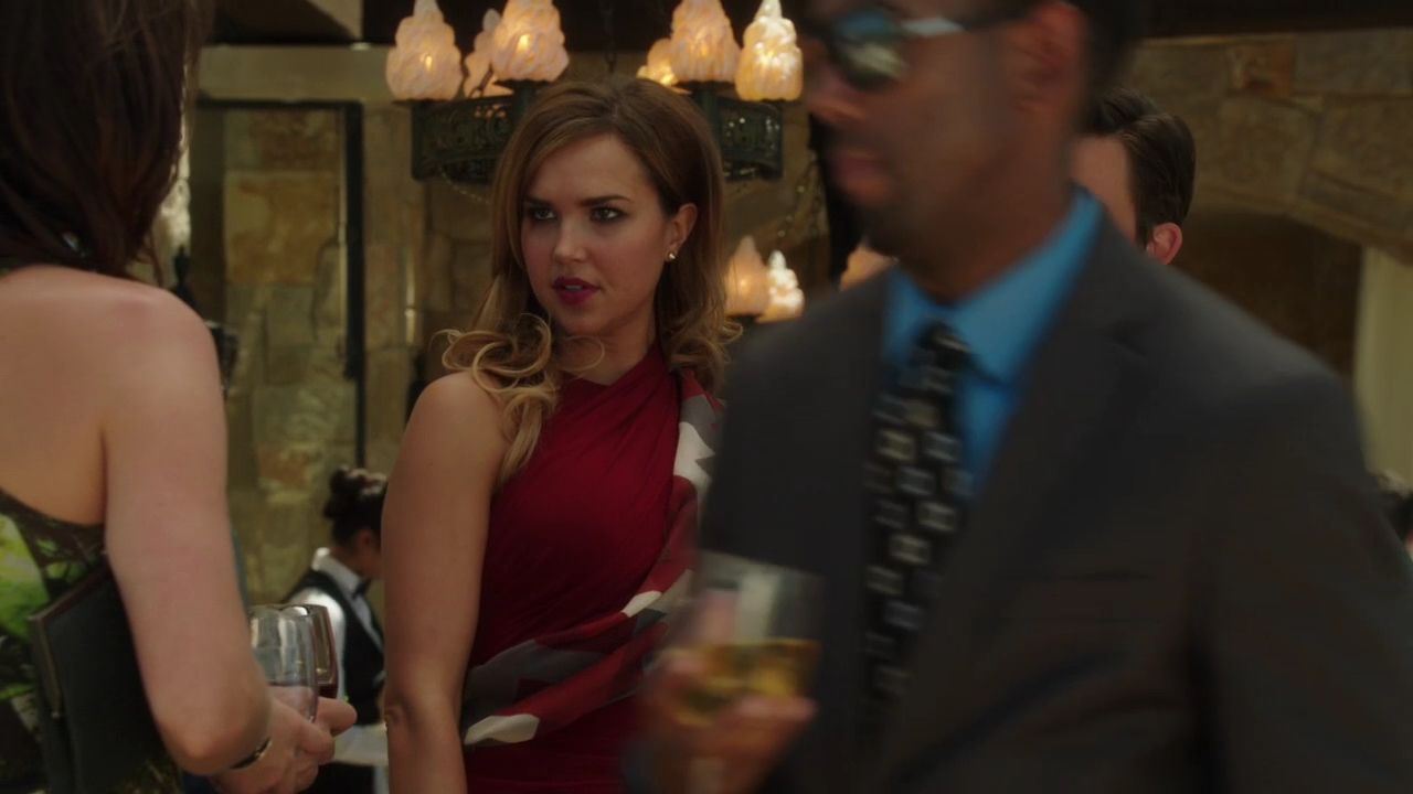 90210-S05E02-133.jpg