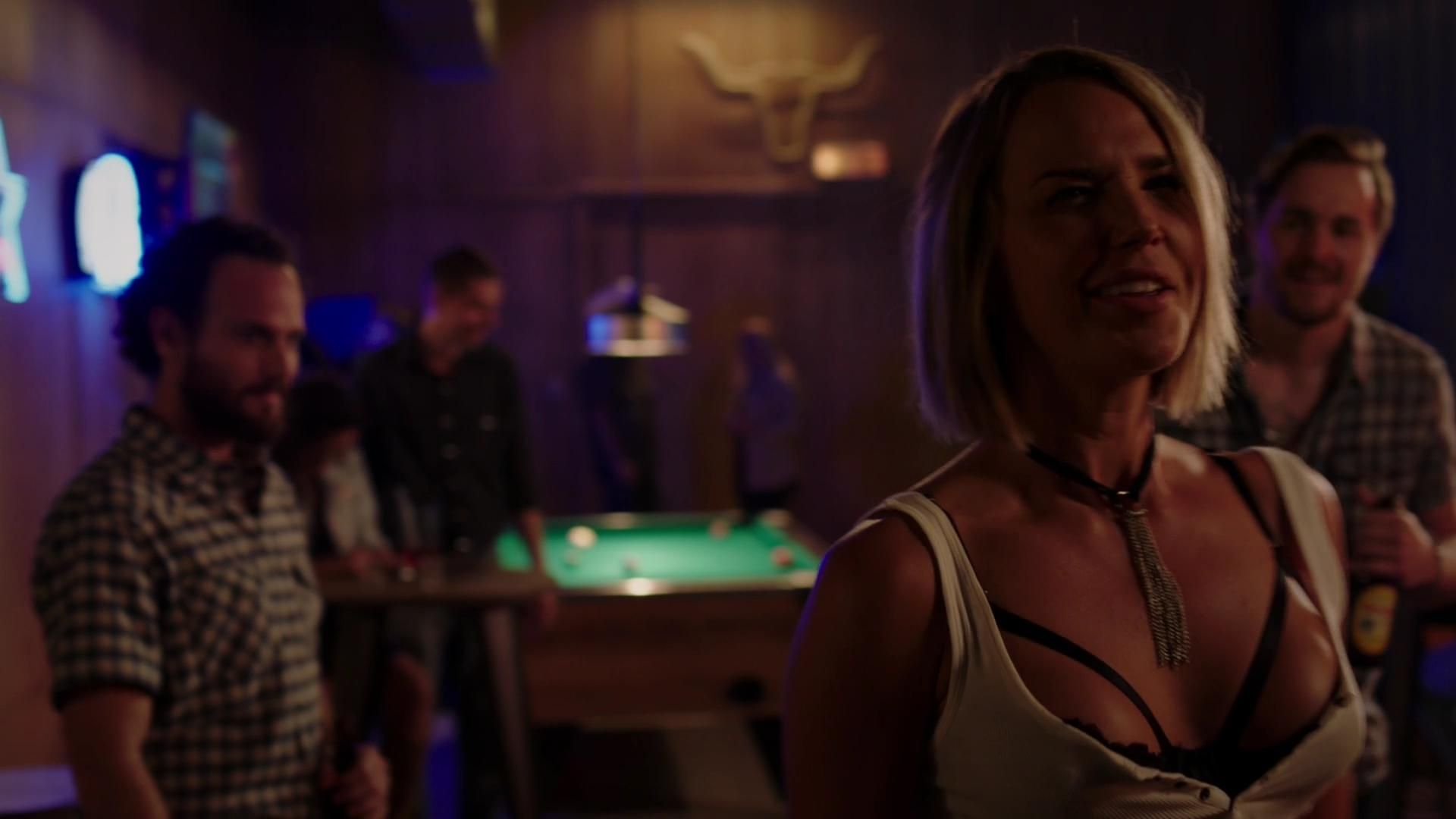 MidnightTexas-S02E02-041.jpg