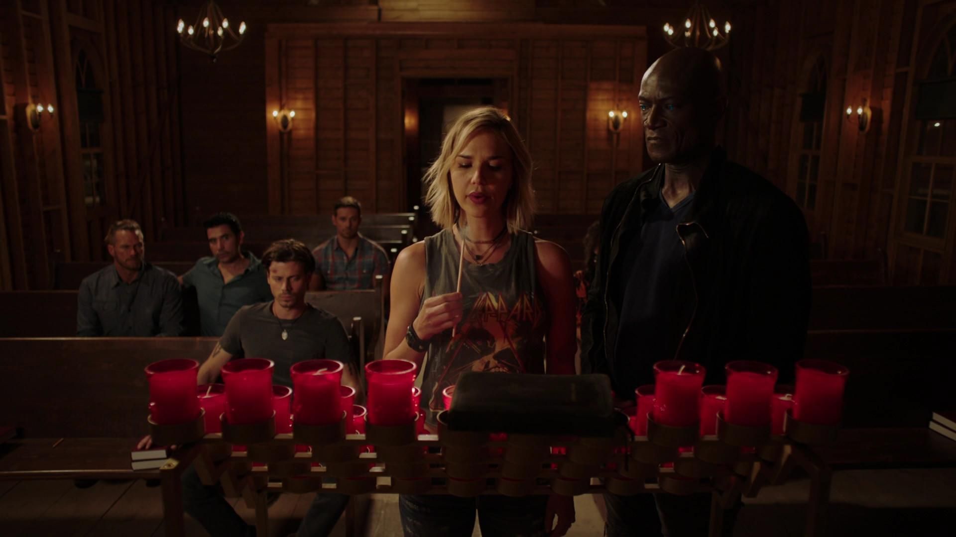 MidnightTexas-S02E03-211.jpg