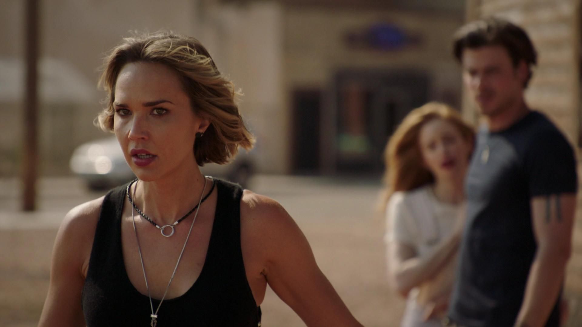 MidnightTexas-S02E04-226.jpg