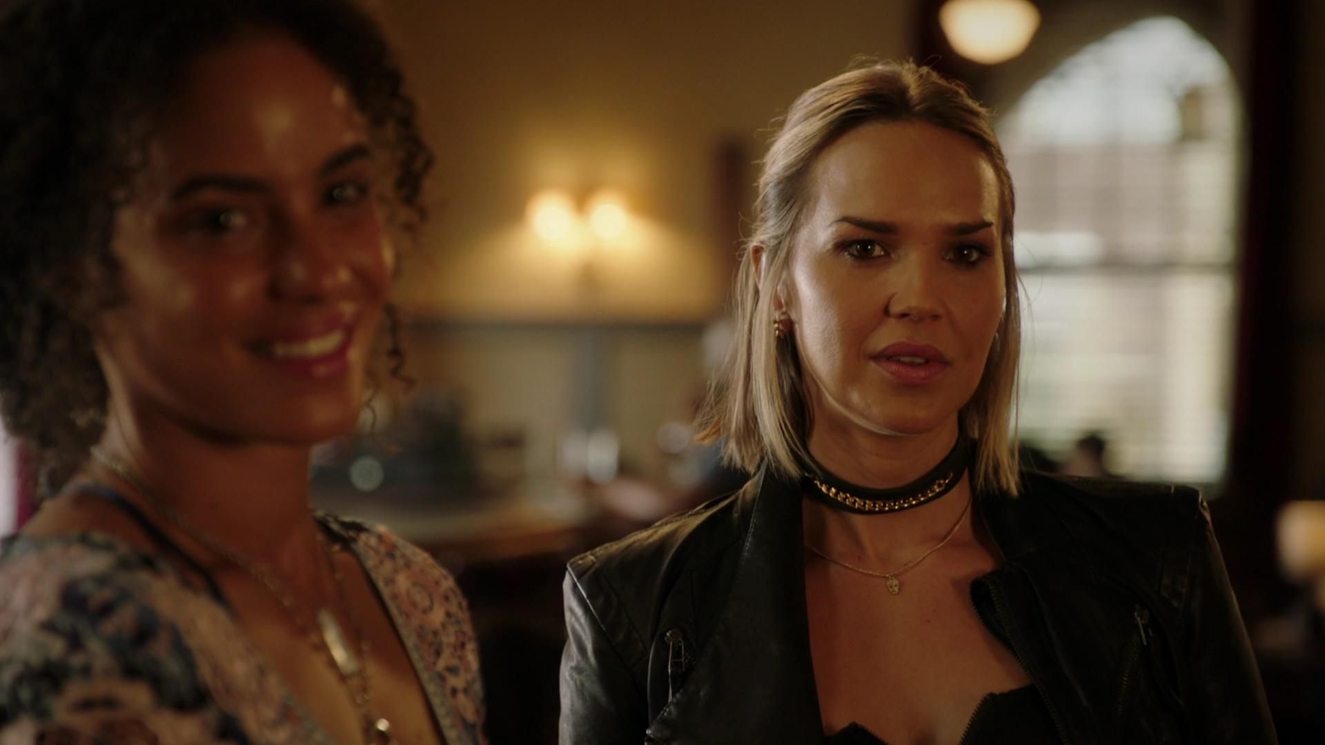 MidnightTexas-S02E04-297.jpg