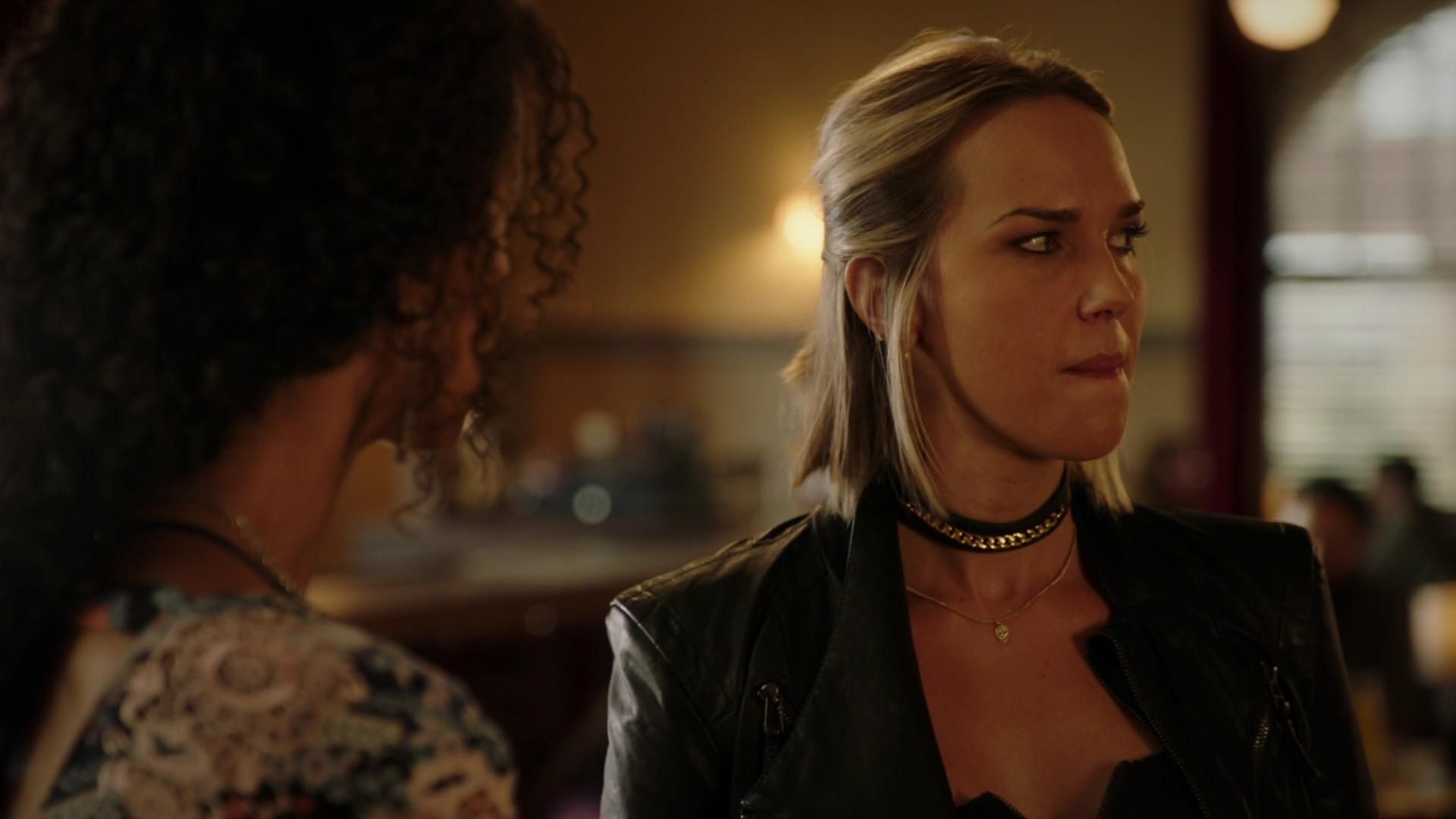 MidnightTexas-S02E04-299.jpg