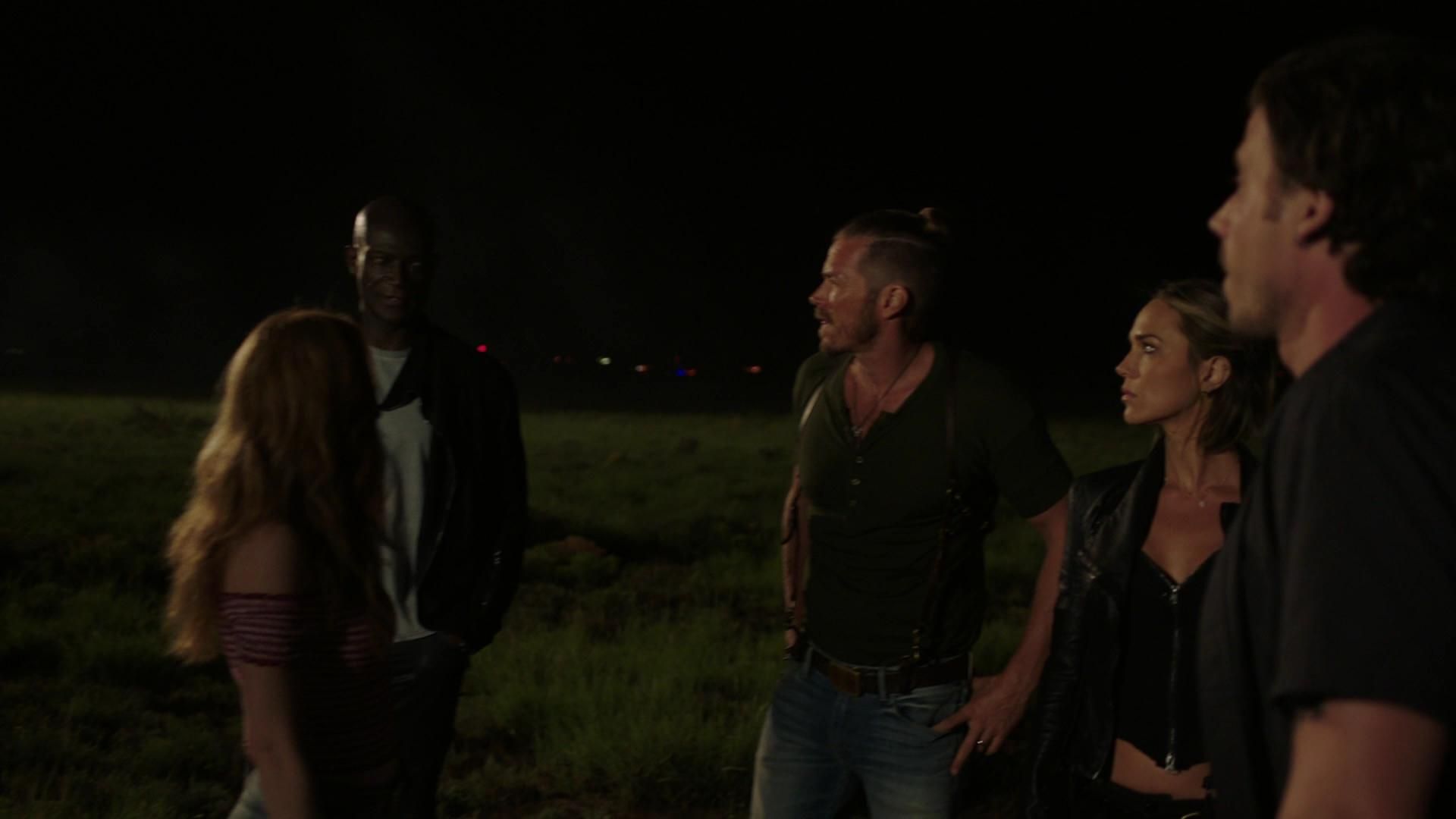 MidnightTexas-S02E04-399.jpg