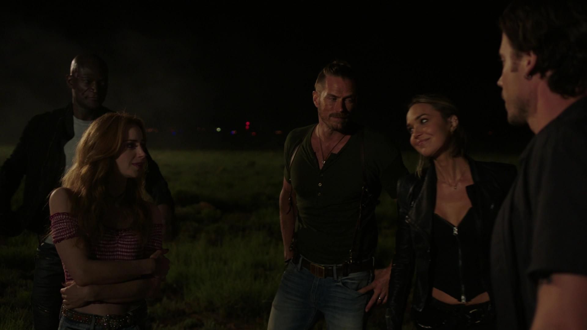 MidnightTexas-S02E04-403.jpg