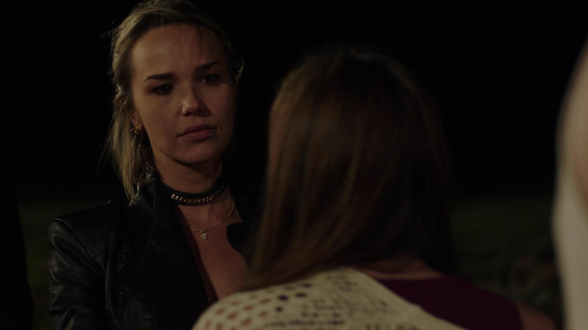 MidnightTexas-S02E04-458.jpg