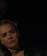 MidnightTexas-S02E04-497.jpg