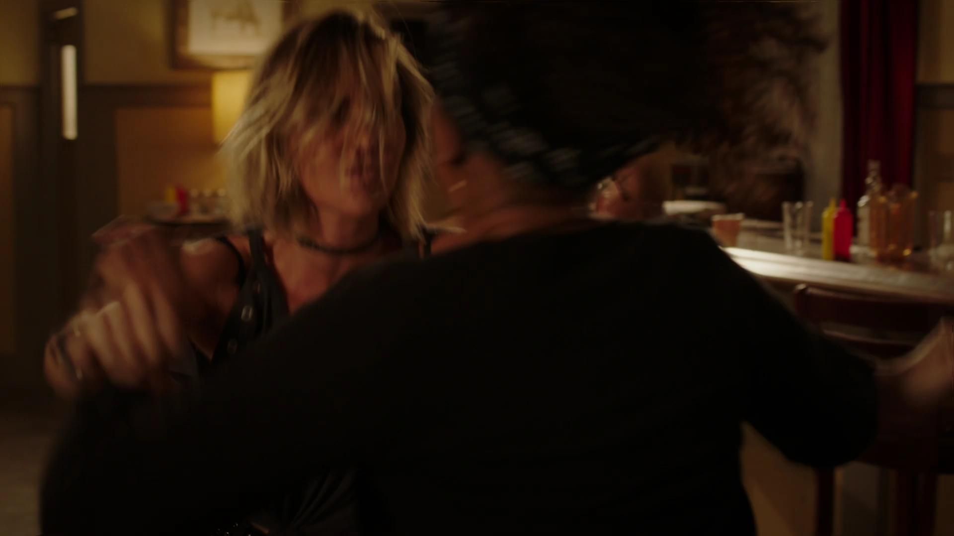 MidnightTexas-S02E05-179.jpg