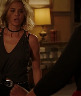 MidnightTexas-S02E05-173.jpg