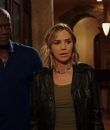 MidnightTexas-S02E05-247.jpg