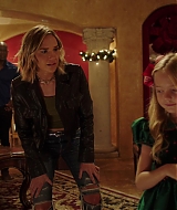 MidnightTexas-S02E05-256.jpg