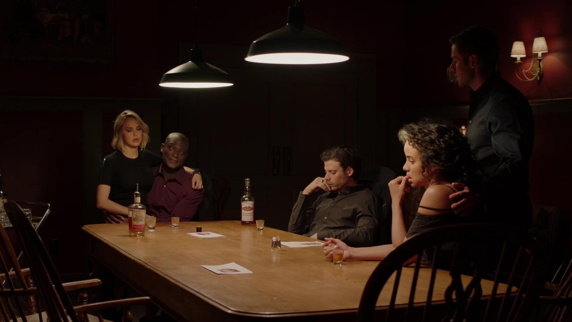 MidnightTexas-S02E07-039.jpg