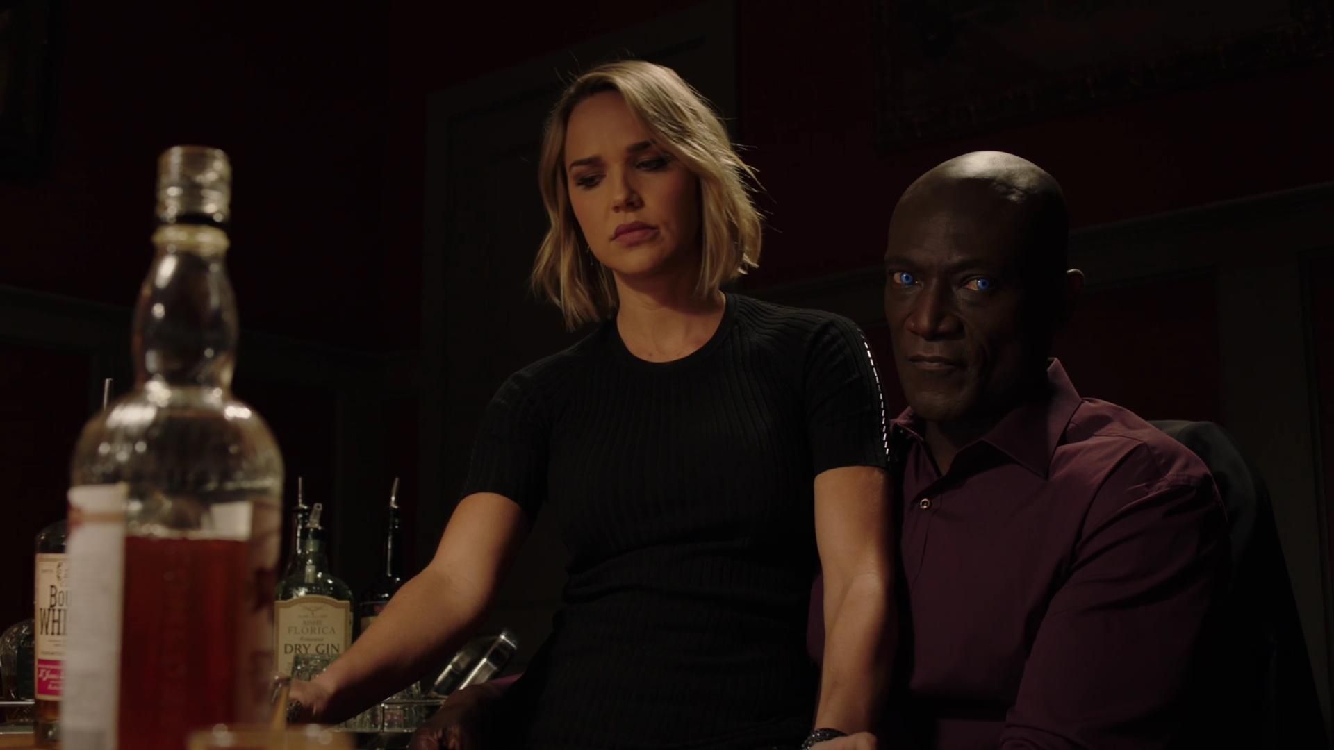 MidnightTexas-S02E07-048.jpg