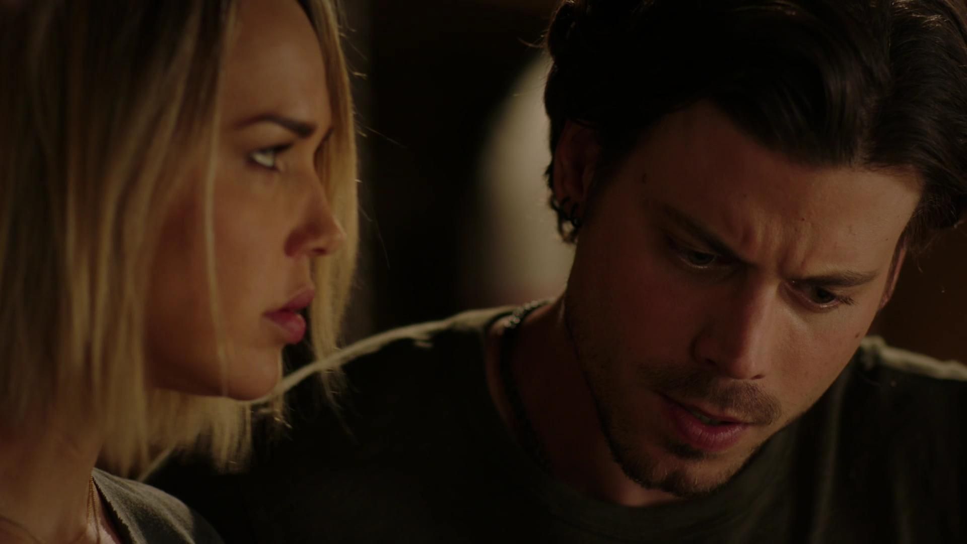 MidnightTexas-S02E07-094.jpg