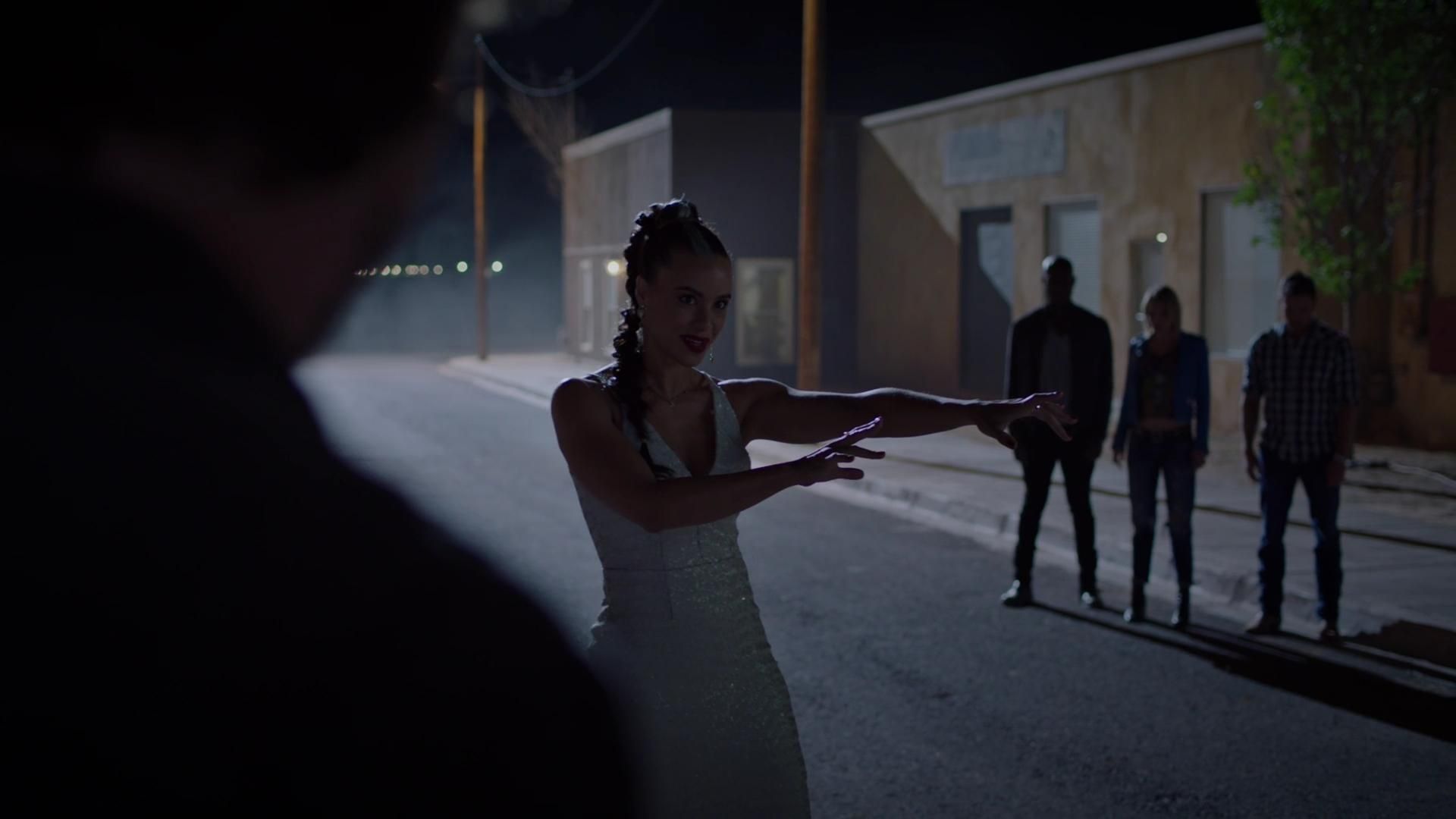 MidnightTexas-S02E08-012.jpg