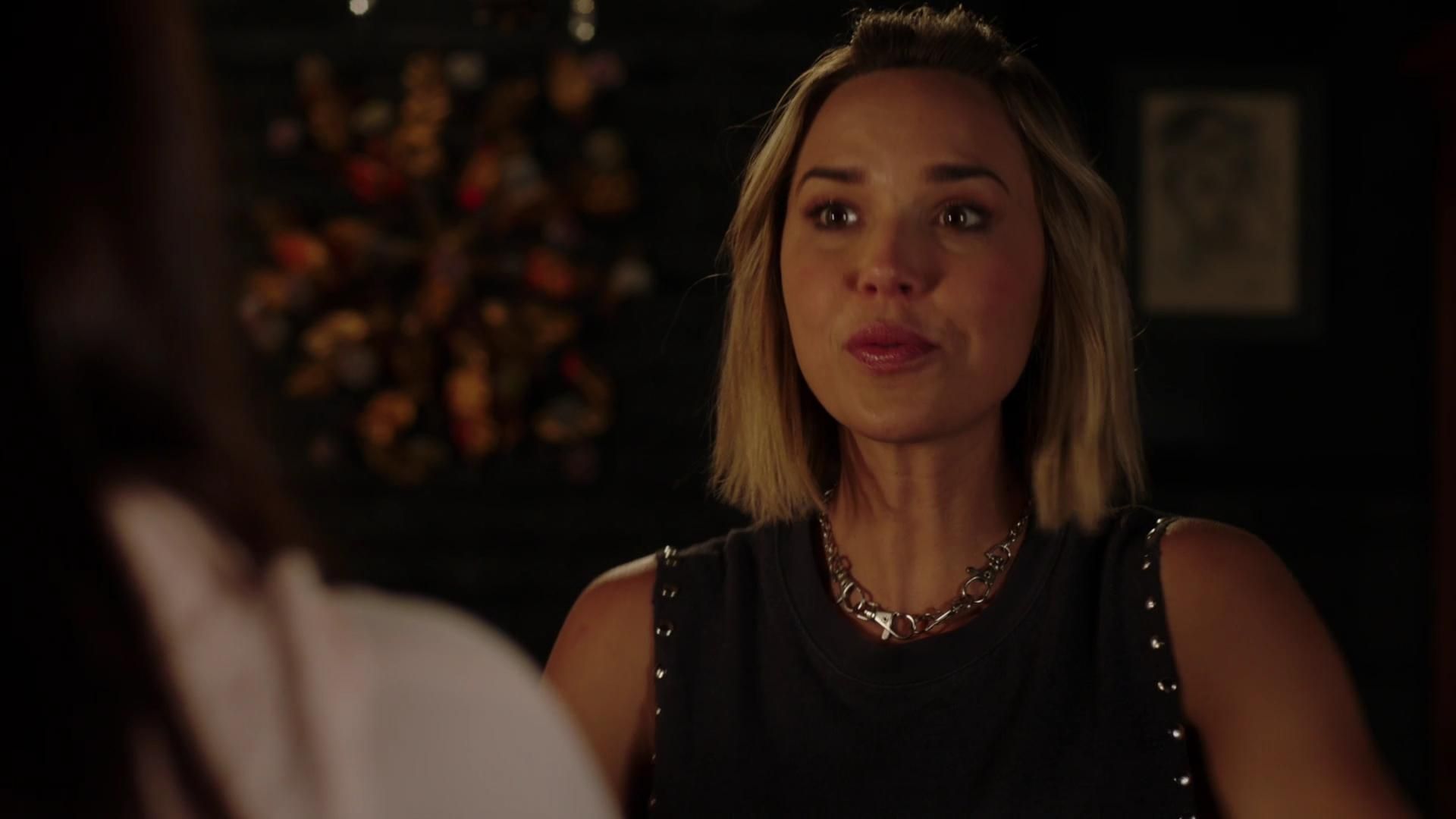 MidnightTexas-S02E08-072.jpg